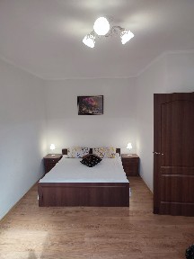 DOBA - Центр 2кім. 6 місць. З кондиціонером !