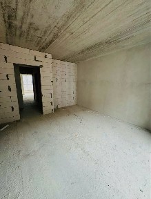 Продам здану двокімнатну квартиру з газовим індивідуальним опаленням містечко Козацьке біля парку та озера