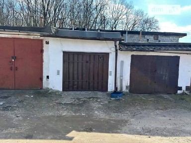 Продаж кімнати 33 кв. м на вул. Максимовича Михайла 11, кв. 24 • ID 34885139