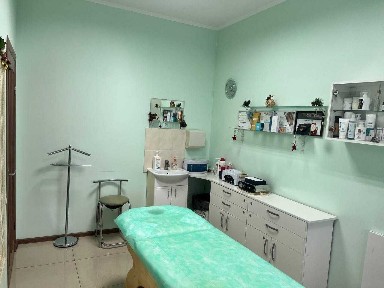 Аренда кабинета косметолога, массажиста, мастера татуажа, лешмейкера.