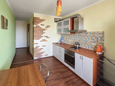 Продаж 1-кімнатної квартири 45.8 м², Чеська