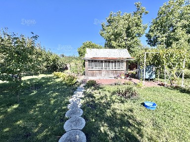 D1M Продам дачу на ХТЗ, до метро 10 хвилин. Куточок для відпочинку прямо у місті.