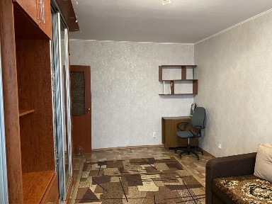 Продаж однокімнатної квартири у сел. Зарічне