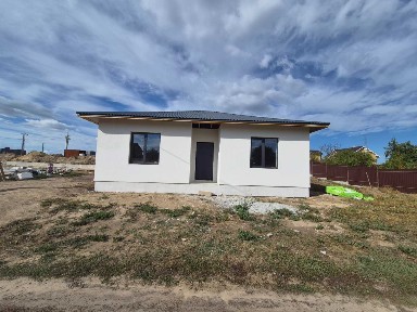 Продам 1но поверховий будинок 90м2 на ділянці 5 соток Білогородка- Гнатівка