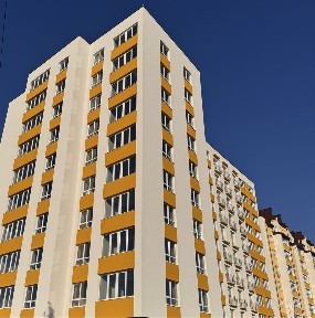 Продаж просторої 3к квартири з краєвидом на місто, за найкращою ціною