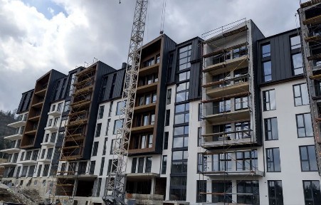 Видова на гори 1кім 43м на 2 пов з ремонтом в ЖК GRONO Family Буковель с. Поляниця