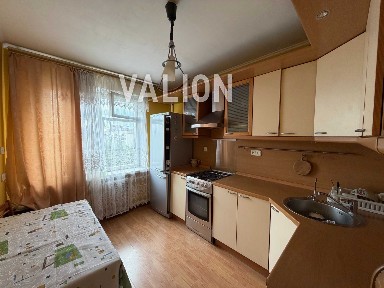 Продам 2кімнатну квартиру вул. Шовкуненко 5