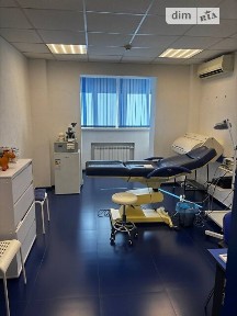 Здається спеціальне приміщення на вул. Братства тарасівців 9, площа 17.3 кв. м • ID 34891878