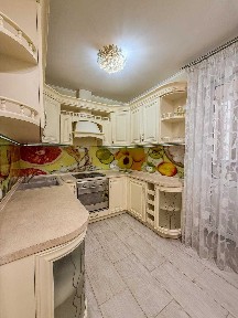 Продаж просторої євро-двушки в ЖК 