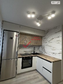 Продаж 2к квартири біля Південного вокзалу