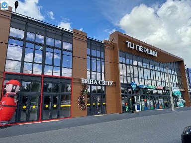 ОРЕНДА фасадних приміщень - 20 м. кв. в ТЦ 