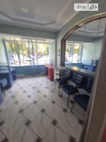 Здається комерційне приміщення на вул. Олеся Гончара 11, площа 11 кв. м • ID 34894891