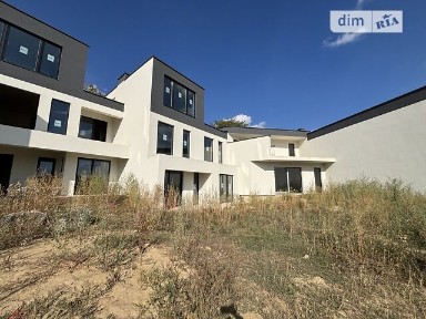 Продаж 2 поверхового таунхауса з ділянкою на 3.4 сотки, 187.65 кв. м, 3 кімнати, на вул. Кар'єрна • ID 34894774