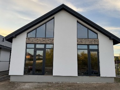Продам новий будинок Білогородка