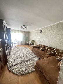 Здається 2к. Квартира по вул. Мазепи. Біля озера.
