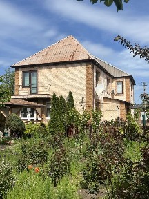 Продам будинок 95 квартал ( Центр міста ).
