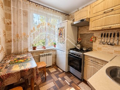 Продаж 1-кімнатної квартири 31 м², Генерала Радієвського вул.