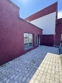 ТЕРМІНОВИЙ ПРОДАЖ -15000$ Дворівнева квартира з відкритою терасою