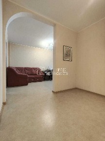Продаж 4к квартира. вул. Дружби Народів 245