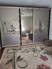 Оренда частини будинку в районі Вишкова.