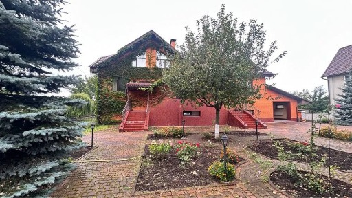 Оренда будинку 650 м²