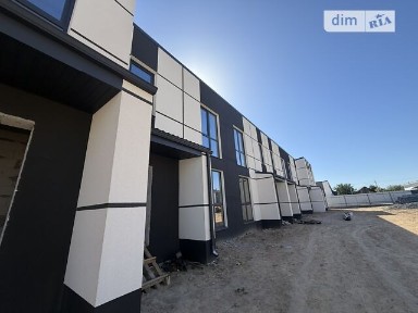 Продаж 2 поверхового таунхауса з ділянкою на 2.4 сотки, 104 кв. м, 4 кімнати, на вул. Покровська • ID 34881282
