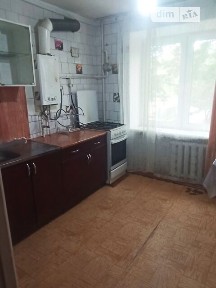 Здам в оренду кімнату на вул. Повстанська довгостроково • ID 34883784