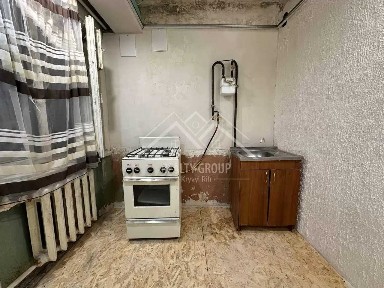 Продаж 1 к кв, 17 квартал ( Сергія Колачевського)