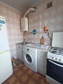 Продається 3-ох кімнатна хрущовка поруч з центром