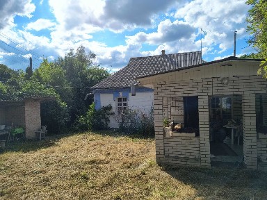 Будинок в Мазепинцях зі зручностями