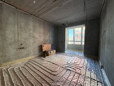 Простора, тепла, затишна - 72 м2 у затишному районі, яку варто побачити