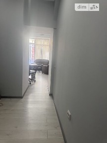 Продаж офісного приміщення 25.6 кв. м. на 1 поверсі на вул. Руська 10, двоповерхова будівля • ID 34895856