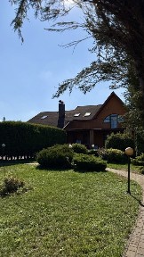 Будинок з ремонтом в ТОП локаціі