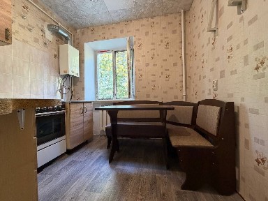 Купите двухкомнатную квартиру на улице Универсальная