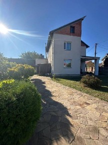 Продаж будинку 125 м²