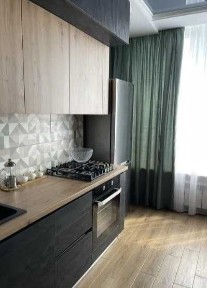 Продается 1 комнатная квартира, с ремонтом в газовом доме в ЖК 
