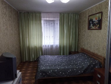 1 кім. кв в районі Левка Лук'яненка, погодинно, подобово