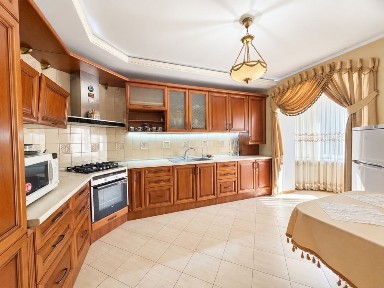 Довготривала оренда 5к квартири на вул. Зодчих • ID 34889302