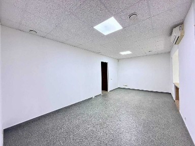 Продаж приміщення 96,5m2 вул. Костьольна, 10. Без%.