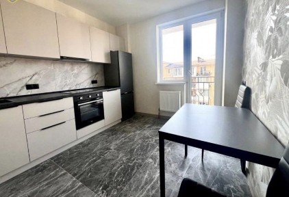Сдам 1к квартиру в ЖК Континент, Таирова
