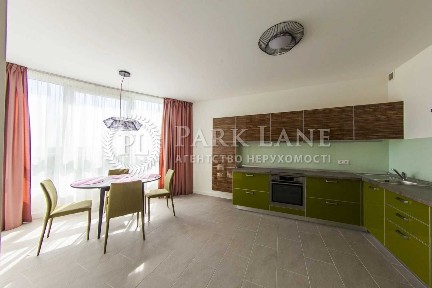 Продаж 2кім. 85кв. м. ЖК Васильківський, Коломийський пров. 17/31А.