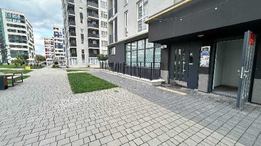 Оренда компактного та функціонального комерційні приміщення з окремим входом