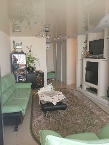 Продам 2-кімнатну квартиру в самому центрі міста - вул. Ширшова