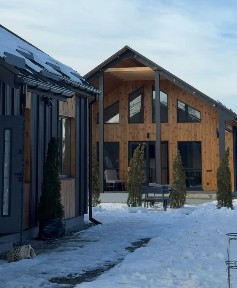 Оренда будинку подобово для святкувань та відпочинку