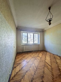 Продаж 2-кімн кв по вул В. Сергієнка за 11900$