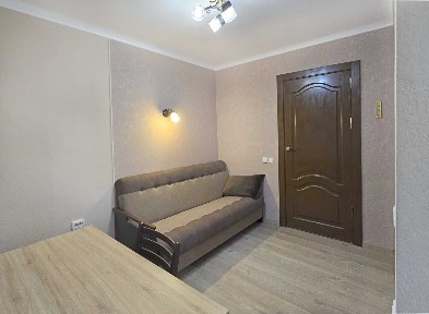 2 кім с КАПРЕМОНТОМ кухня 14м2 в районі ЦЕНТРУ (721789)