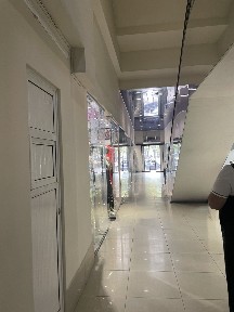Оренда офісу під б'юті сферу, центр міста пасаж тц Україна