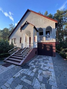 Оренда будинку 250 м², Соснова, 7д
