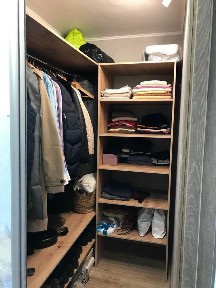 1к Зодчих 68/2. Власник. Без світла є: отоплення, газ, гаряча вода, інтернет