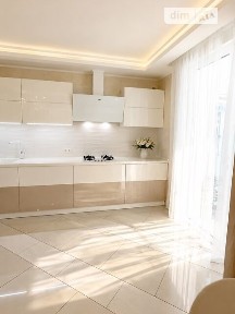 Продаж комерційного приміщення на вул. Миколи Ващука, площа 93 кв. м • ID 34901942
